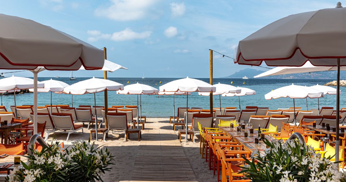 Bijou Plage — Mediterranean restaurant Cannes